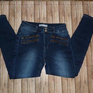 KanCan Skinny Jeans